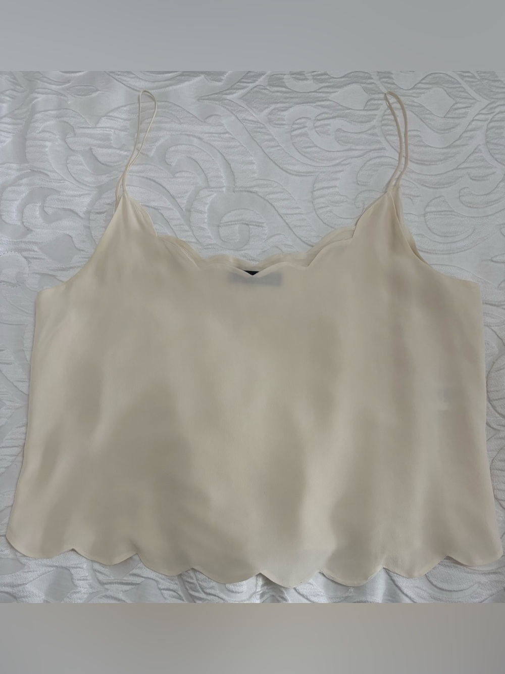 EUC Equipment Kate Moss Cream Scallop Hem Silk Cami Size M